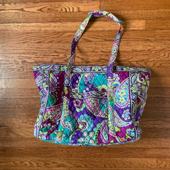 Vera Bradley Handbags - Vera Bradley Tote